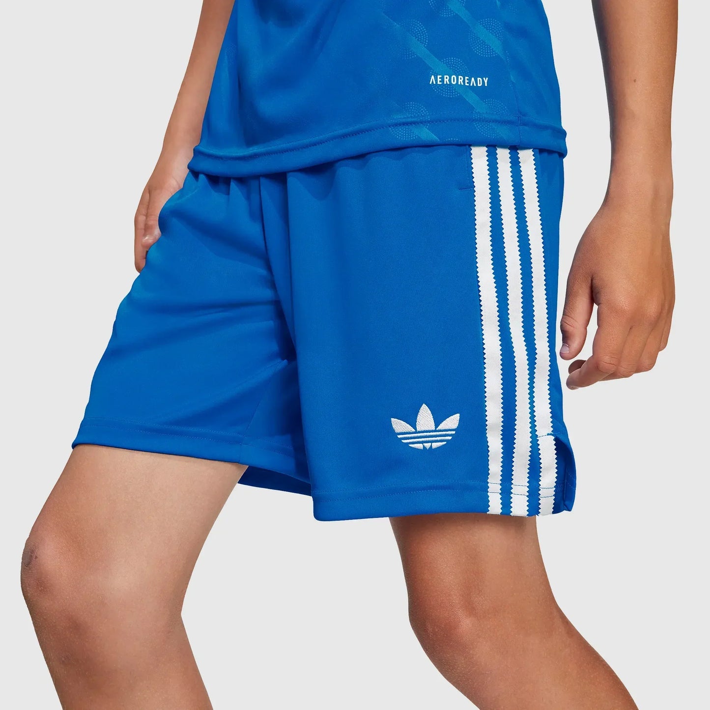Conjunto Infantil Adidas Real Madrid 2025/26 III