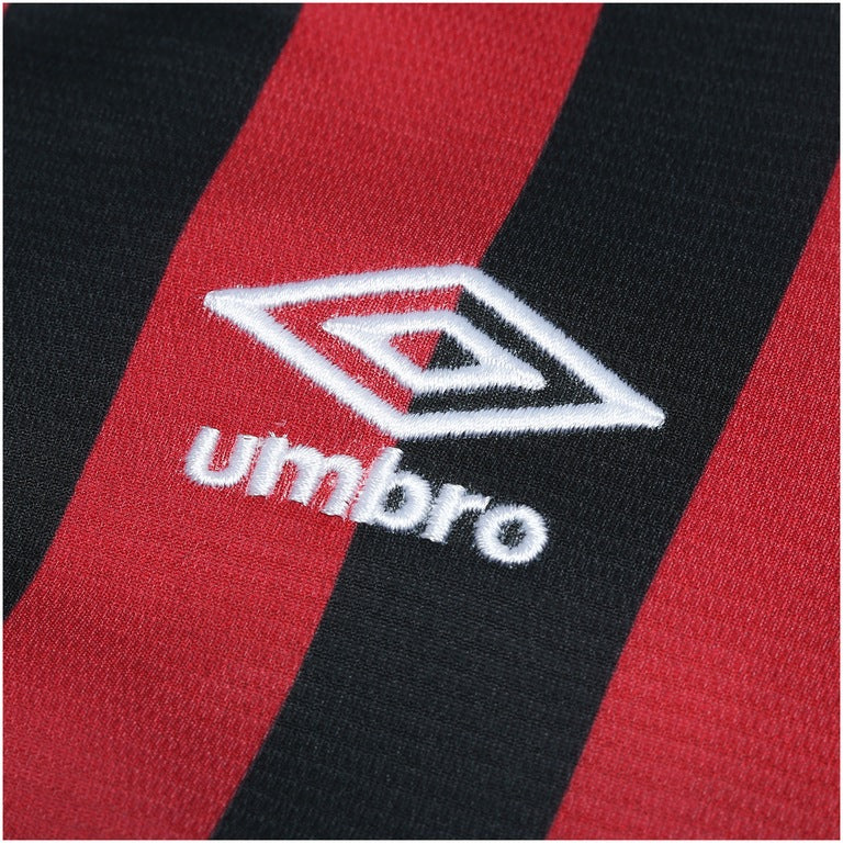 LCamisa do Atlético-PR I 2017 nº 10 Umbro - Listras Preta e Vermelha