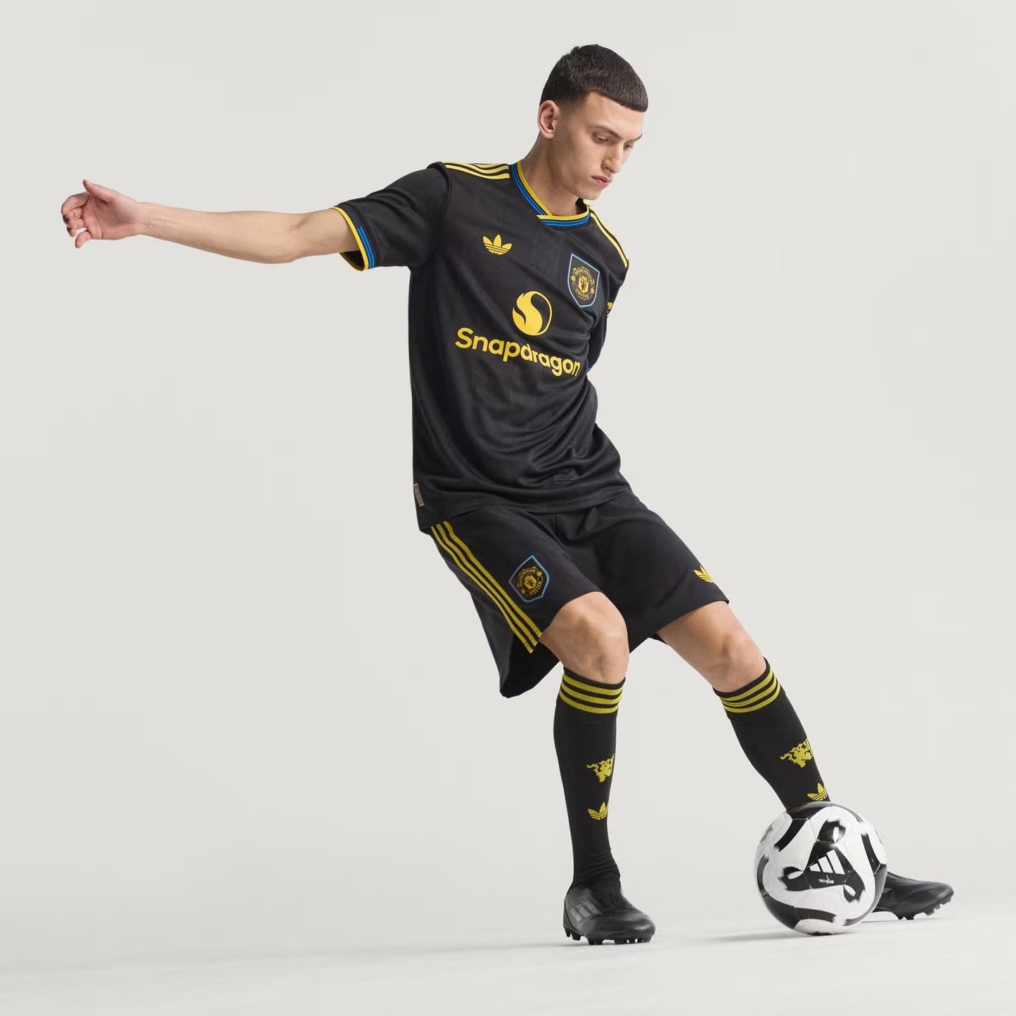 Camisa Adidas Manchester United 2025/26 III