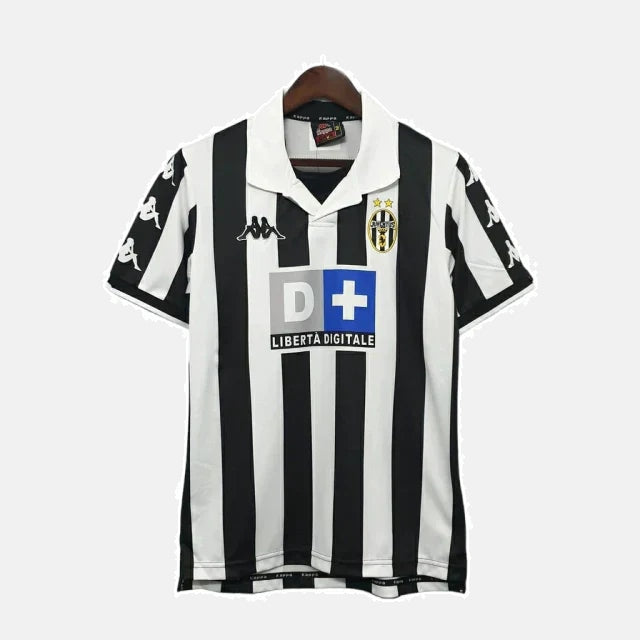 Camisa Juventus Retrô 2011/2012 Preta e Branca - Nike